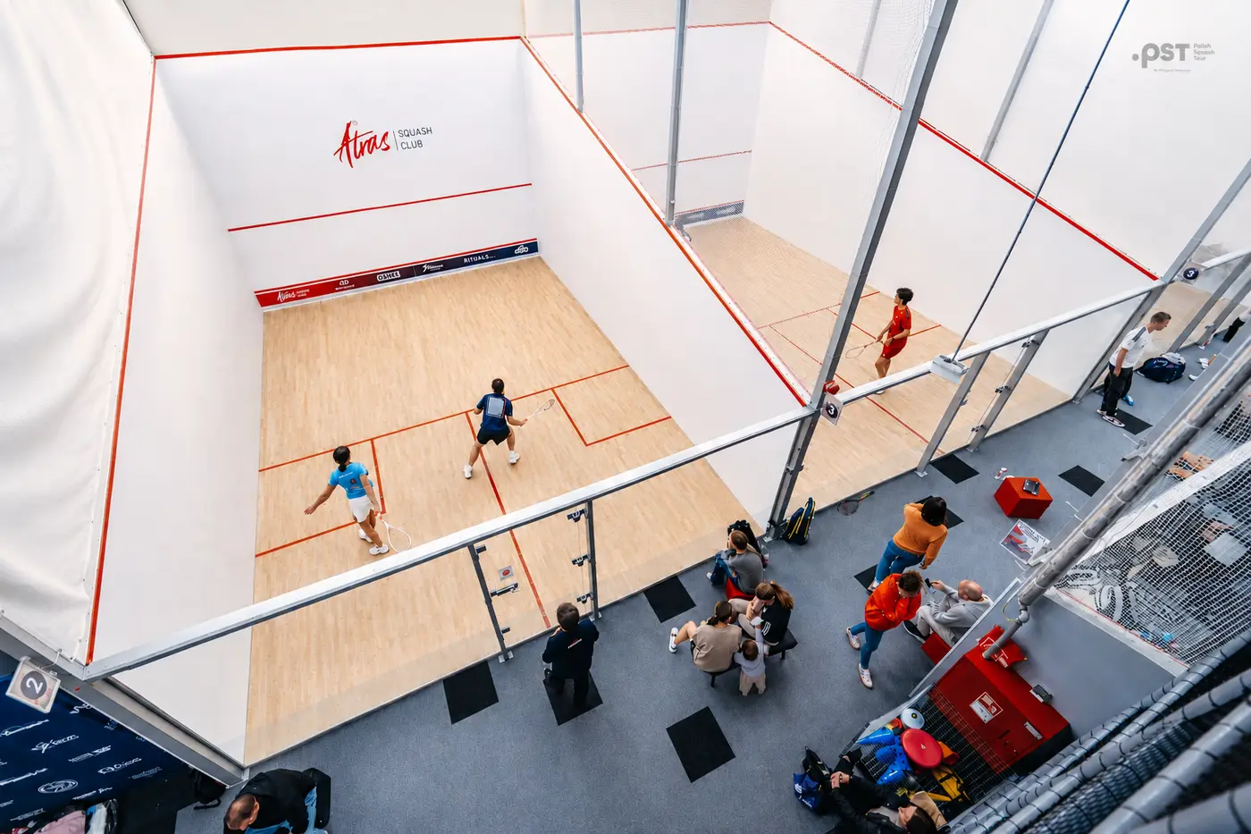 Wnętrze klubu Atras Squash